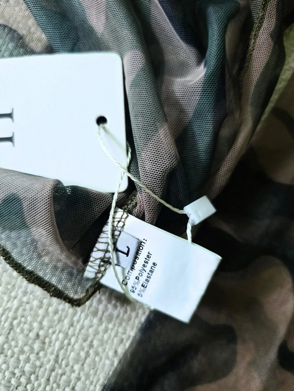 Hidden Brand Camouflage Mesh Top Long Sleeve Sheer Stretch Size Large NWT